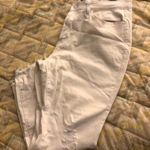 White Judy Blue Jeans! Like New condition.